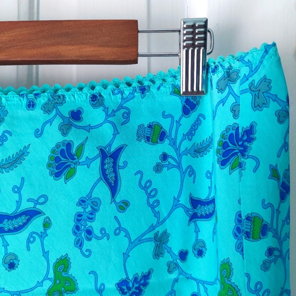 100% Silk Turquoise Aqua Blue Floral Midi Skirt by New York & Company Sz M - Picture 3 of 8